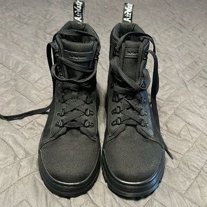 Dr  Martins boots black size 10